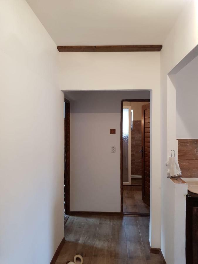Apartment Straja Lupeni  Экстерьер фото